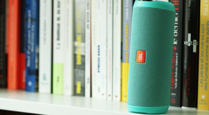 Bon plan Noël 2018 : - 32 % sur l'enceinte bluetooth JBL Flip 4