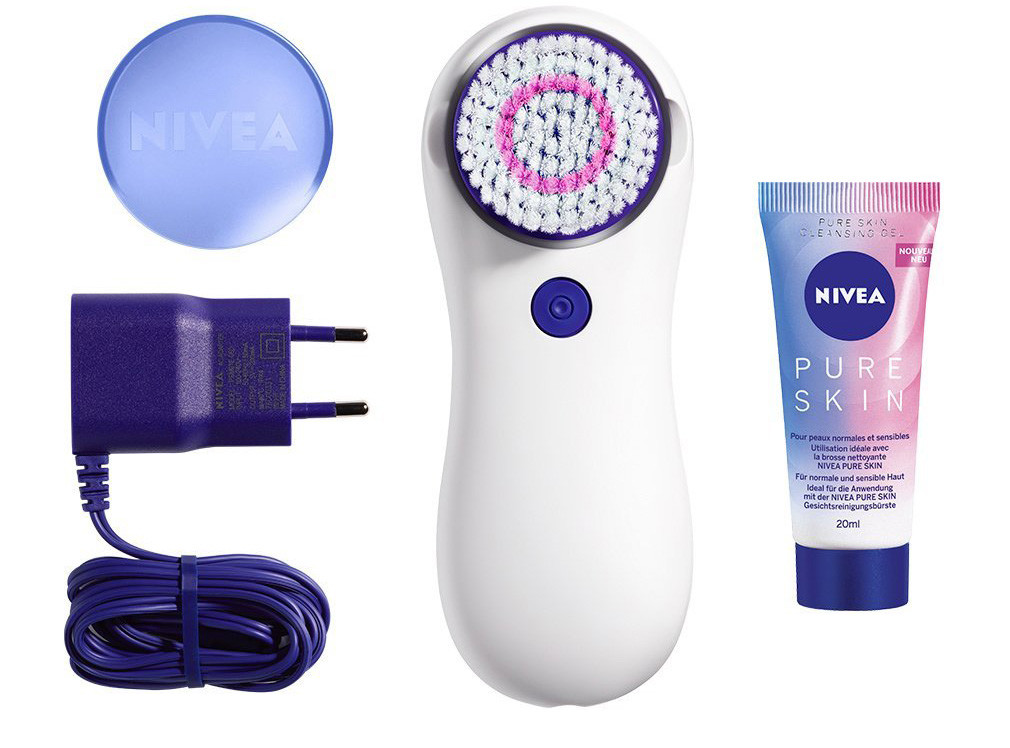 Nivea Pure Skin Brosse Nettoyante Electrique package