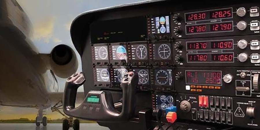Test Panneau de Commutateurs pour Simulateur de Vol Logitech G Saitek Pro Flight Switch Panel