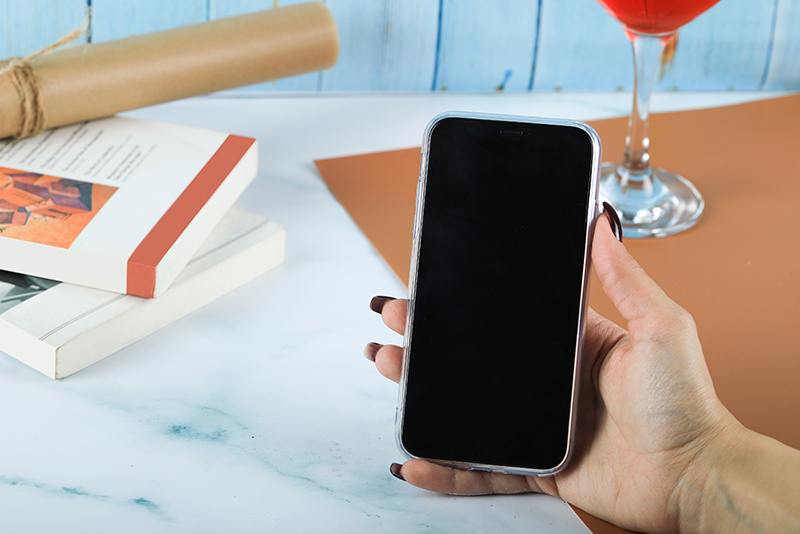 Apple aurait repoussé le lancement de l'iPhone SE d'une semaine