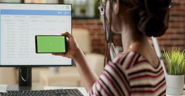 Le nouveau bouton de réduction de Microsoft Outlook simplifie la gestion des emails mobiles