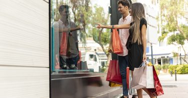 Une enseigne discount très connue impose désormais des frais d'entrée dans ses magasins