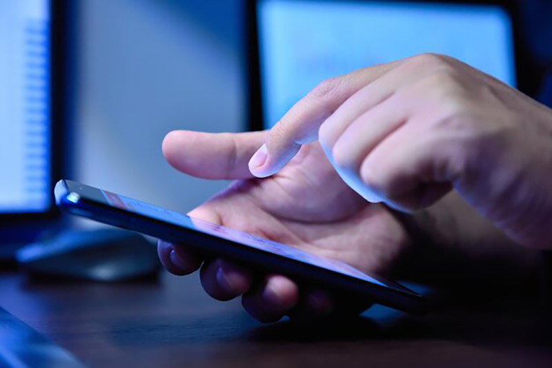 Votre smartphone vous suit à chaque instant - Voici pourquoi désactiver cette fonction