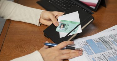 Découvrez les destinations accessibles sans passeport, uniquement avec une carte d'identité