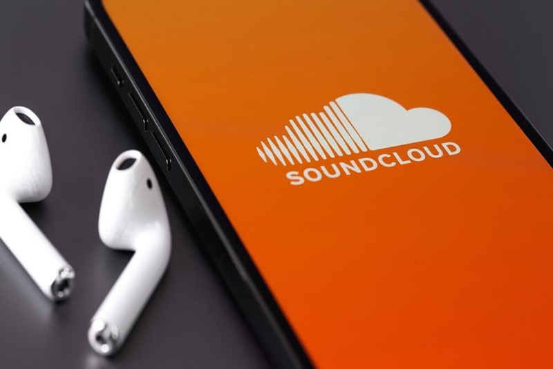 SoundCloud modifie à nouveau ses conditions d'utilisation après une polémique liée à l'IA
