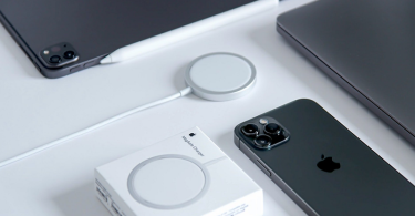 L'arrivée d'une vague de chargeurs sans fil Qi2.2 plus rapides