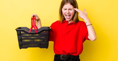 Alerte piratage chez Auchan quelles conséquences pour les clients victimes de vol de données