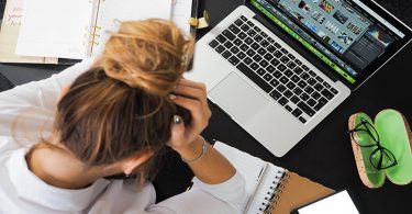 Déséquilibre du Cortisol Symptômes de Cortisol Élevé et Solutions pour Réduire le Stress