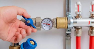 Ajustez la température de votre chauffe-eau pour économiser tout en préservant la sécurité sanitaire