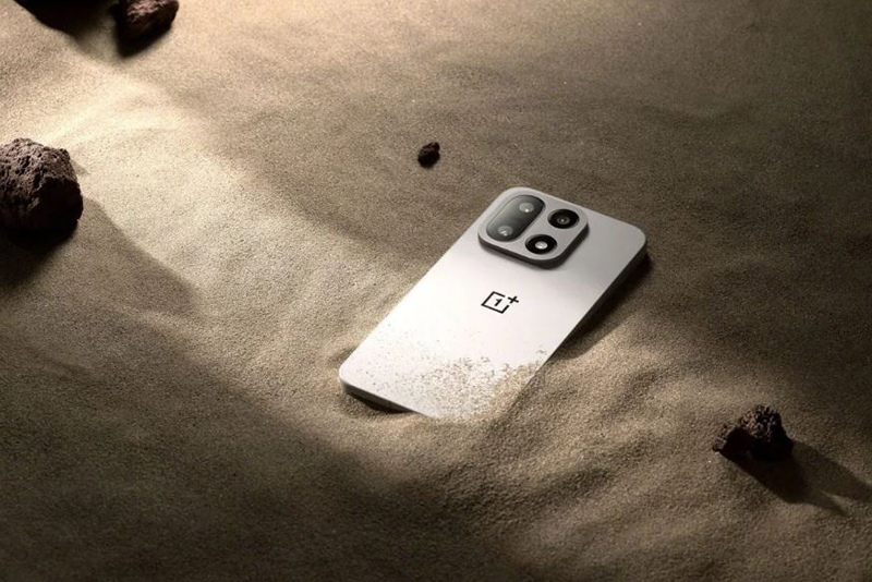 La nouvelle édition Sand Storm du OnePlus 15 promet une résistance surpassant celle du titane