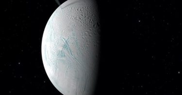 Des molécules vitales découvertes dans des données vieilles de 17 ans provenant de la lune Encelade de Saturne