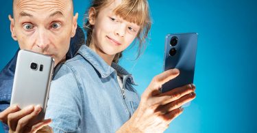 Selon les parents, le temps d'écran des jeunes enfants intègre désormais les chatbots IA