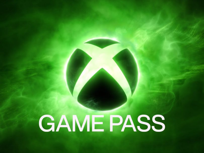Logo Xbox blanc lumineux sur fond vert nébuleux avec le texte "GAME PASS" en blanc, illustrant les débats sur la viabilité économique du service de Microsoft.
