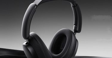 Casque sans fil over-ear Honor Choice Codeler Headphones 2 en finition noire mate avec coussinets cuir et arceau métallique fin, photographié sur fond gris dégradé en studio