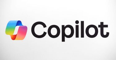 Logo officiel de Microsoft Copilot avec un ruban multicolore en forme de boucle et le texte Copilot en noir sur fond blanc.