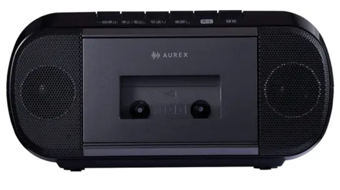 Radiocassette Toshiba Aurex AX-KCR80 noir avec compartiment cassette central et haut-parleurs latéraux