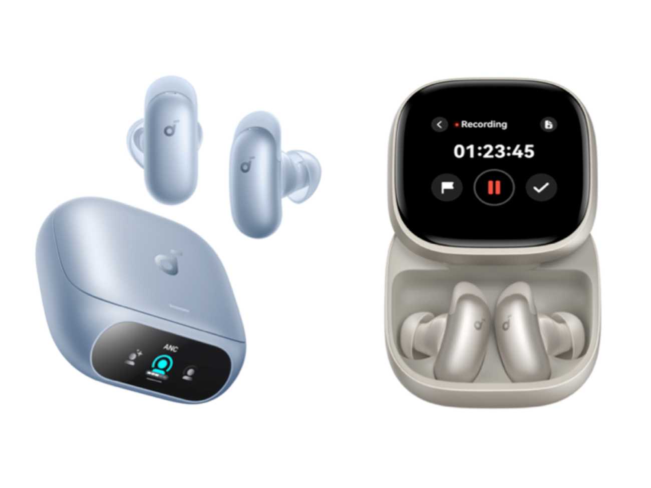Écouteurs sans fil Anker Soundcore Liberty 5 Pro en bleu et Liberty 5 Pro Max en beige, illustrant le boîtier de charge ouvert équipé de l'écran AMOLED avec l'interface d'enregistrement vocal active.