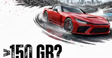 Illustration de Forza Horizon 6 montrant une voiture de sport rouge en dérapage sur une route japonaise avec le mont Fuji en arrière-plan, accompagnée de l'inscription textuelle ">150 GB?" soulignant les besoins en stockage.