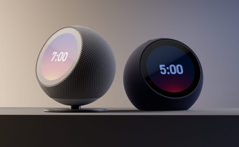Deux réveils connectés Amazon Echo Time à écran rond de 3,2 pouces, l'un en mode jour et l'autre en mode nuit avec affichage atténué