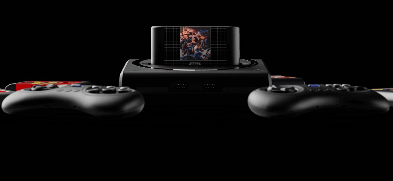 Console Analogue Mega Sg+ noire avec une cartouche Mega Drive insérée et deux manettes six boutons, console rétro FPGA compatible Bluetooth et 2,4 GHz