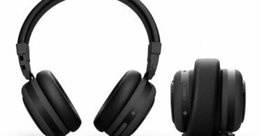 Casque Bluetooth TDM Neo coloris Onyx Black présenté à côté de son écouteur tourné en mode enceinte portable, sur fond blanc