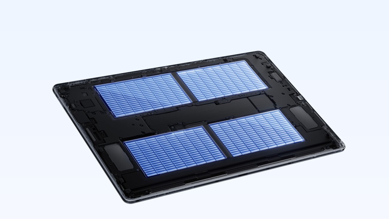 Vue intérieure de la Huawei MatePad Pro 12 (2026) montrant les cellules de sa batterie de 9 760 mAh réparties dans le châssis de 4,7 mm