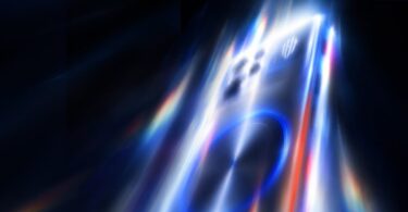 Visuel teaser officiel du RedMagic 12 Pro : dos du smartphone gamer avec module photo, logo RedMagic et cercle lumineux du système de refroidissement, dans un halo de lumière bleue
