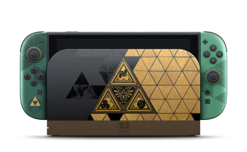 Nintendo Switch 2 édition 40e anniversaire de The Legend of Zelda, Joy-Con 2 verts et station d'accueil dorée aux motifs Triforce, visuel officiel Nintendo, sortie le 29 octobre
